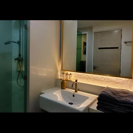 Lux Residences Pégeia